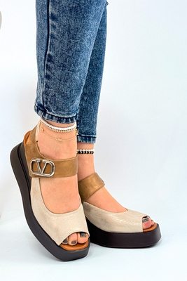 Złote sandały na koturnie z ekoskóry na rzep