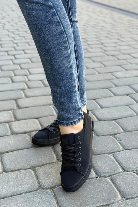 Klasyczne czarne trampki płaskie sznurowane Big Star