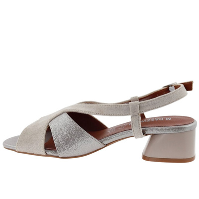 Beżowe sandały na obcasie M. Daszyński