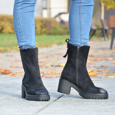 Чорні замшеві ботильйони Vinceza на високих підборах