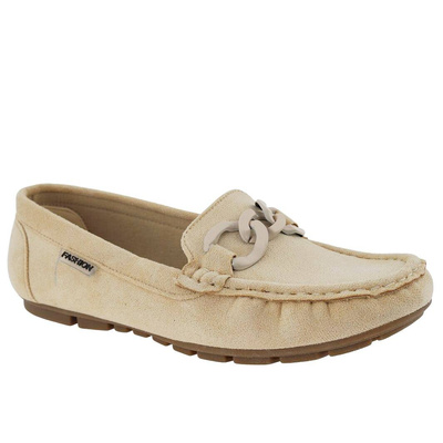 Бежеві жіночі замшеві мокасини на ланцюжку від Vinceza 