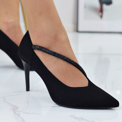 Елегантні чорні оксамитові туфлі Kaniowski на високих підборах 