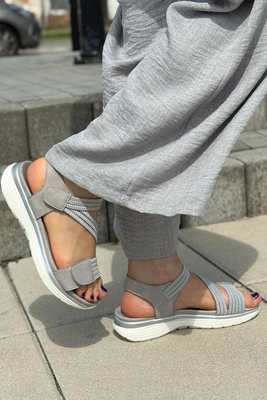 Szare sandały sportowe płaskie na rzep Artiker