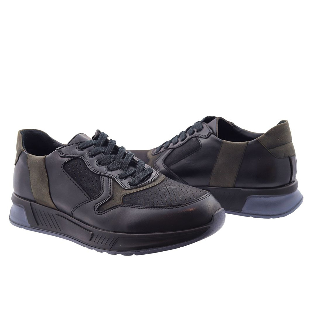 Спортивне чоловіче чорне взуття з екологічної шкіри