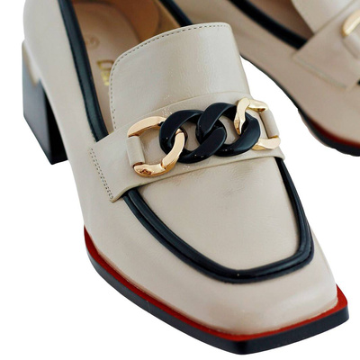 Бежеві жіночі туфлі на стійкому каблуці S.Barski 