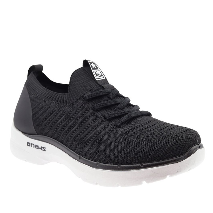 Чорне жіноче спортивне взуття Новинки