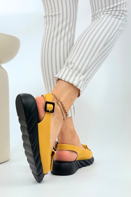 Żółte skórzane sandały damskie na platformie Artiker