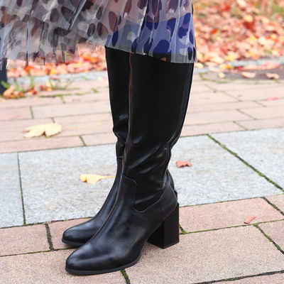 Kozaki czarne na obcasie M. Daszyński