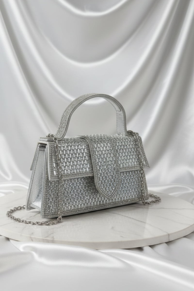 Torebka damska z cyrkoniami usztywniana do ręki srebrna