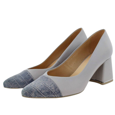 Жіночі шкіряні човники на сірому каблуці, колір Kordel