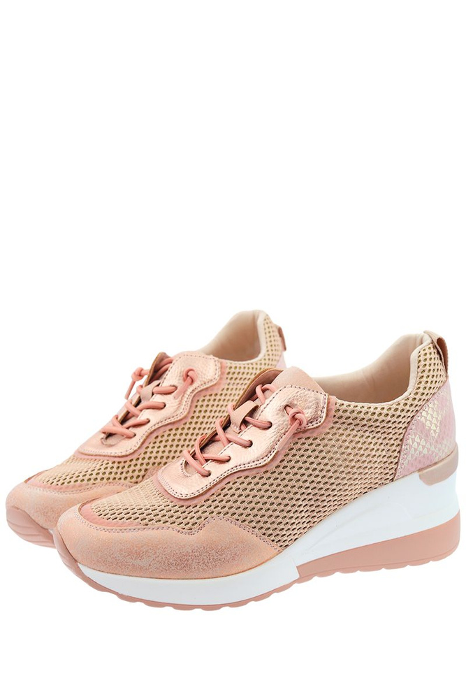 Różowe sneakersy na koturnie z ciekawą wstawką z tyłu