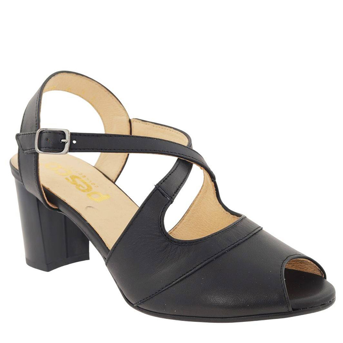 Sandały czarne czarne na klocku Pesco