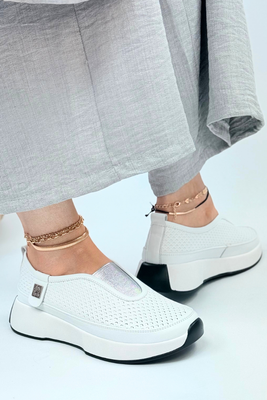 Сині ажурні шкіряні туфлі на плоскому ходу