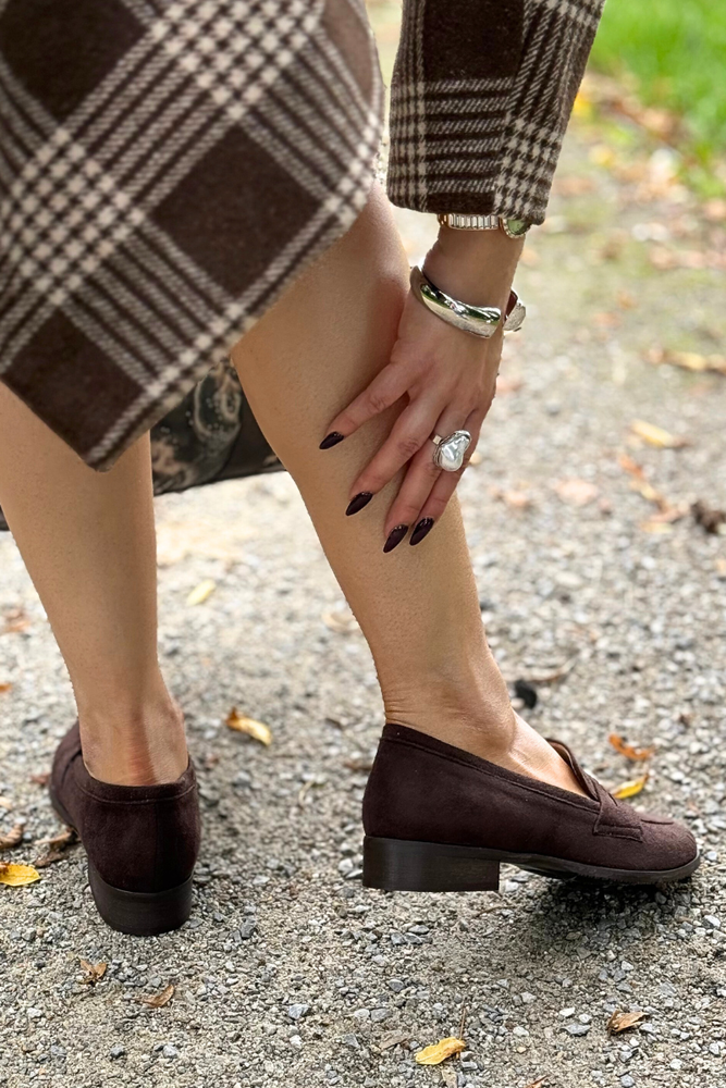 Шкіряні жіночі мокасини коричневого кольору