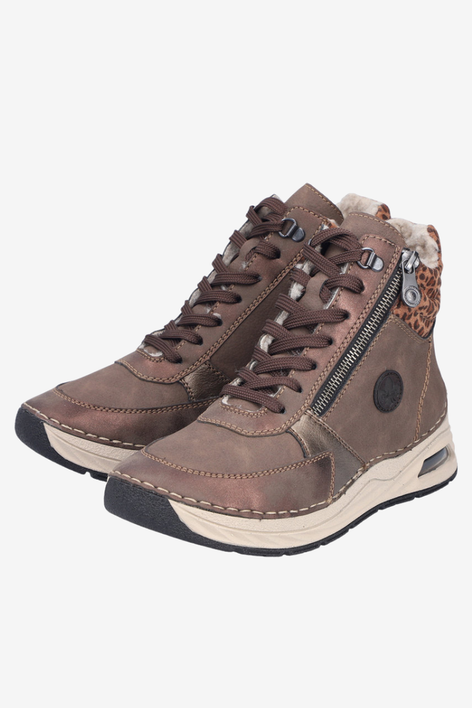 Trzewiki damskie ocieplane z motywem zwierzęcym na platformie brązowe