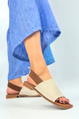 Popielate sandały skórzane płaskie z elastycznym paskiem Artiker