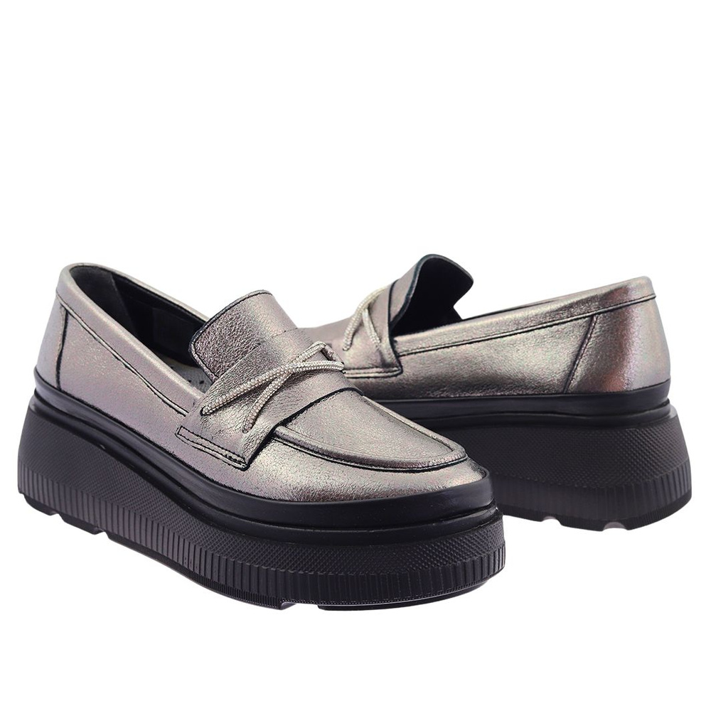 Mokasyny skórzane srebrne z paskami w cyrkonie na platformie