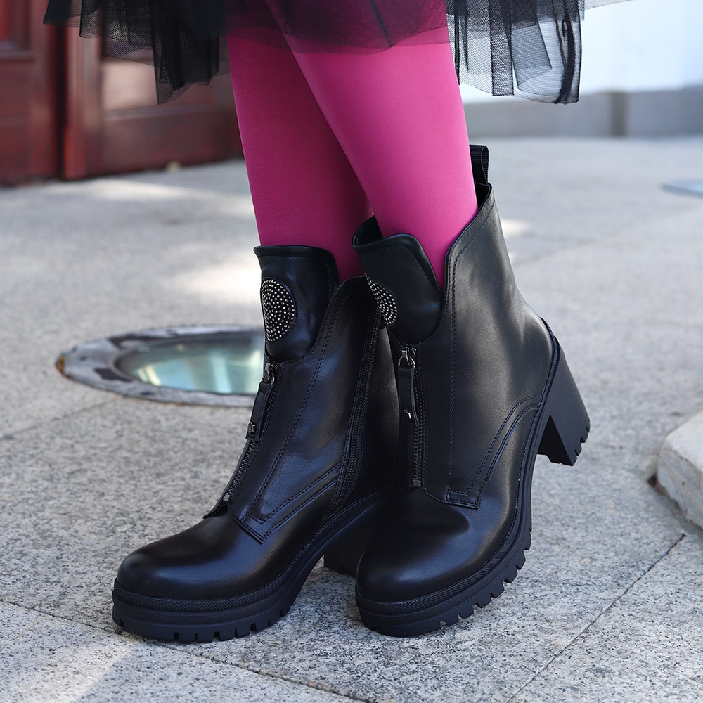 Vnceza чорні ботильйони на високих підборах