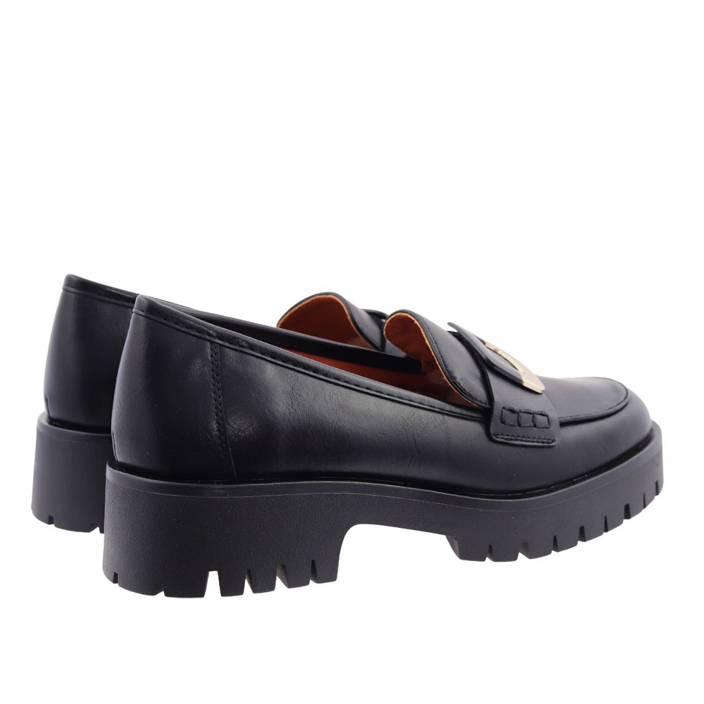 Mokasyny czarne wsuwane z klamerką na platformie