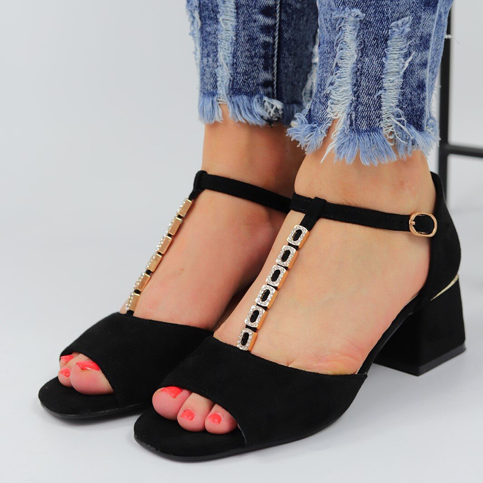 Czarne zamszowe sandały na ozdobnym klocku Vinceza