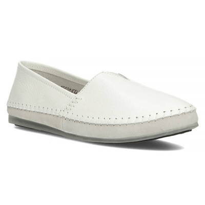 Туфлі жіночі шкіряні, білі, сліпони