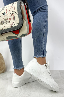 Buty sportowe damskie białe sznurowane na platformie