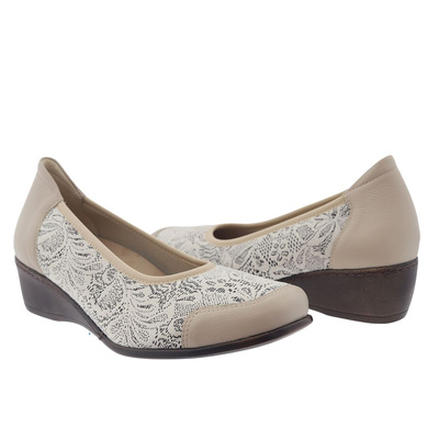 Бежеві шкіряні туфлі на танкетці Аксель