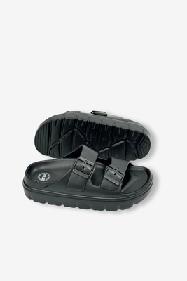 Czarne klapki damskie z klamerkami na platformie 