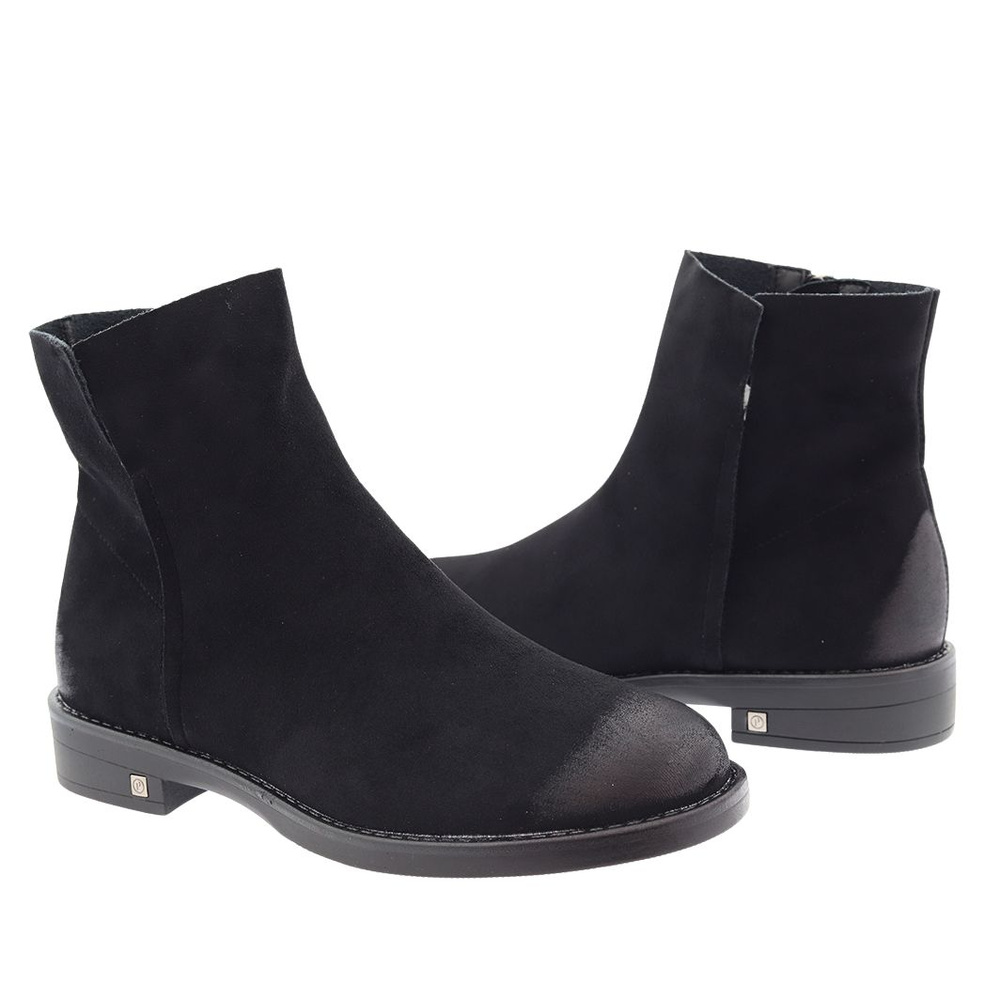 Czarne damskie zamszowe botki płaskie na zamek