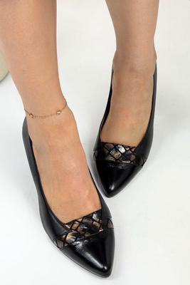 Czółenka damskie skórzane na słupku czarne