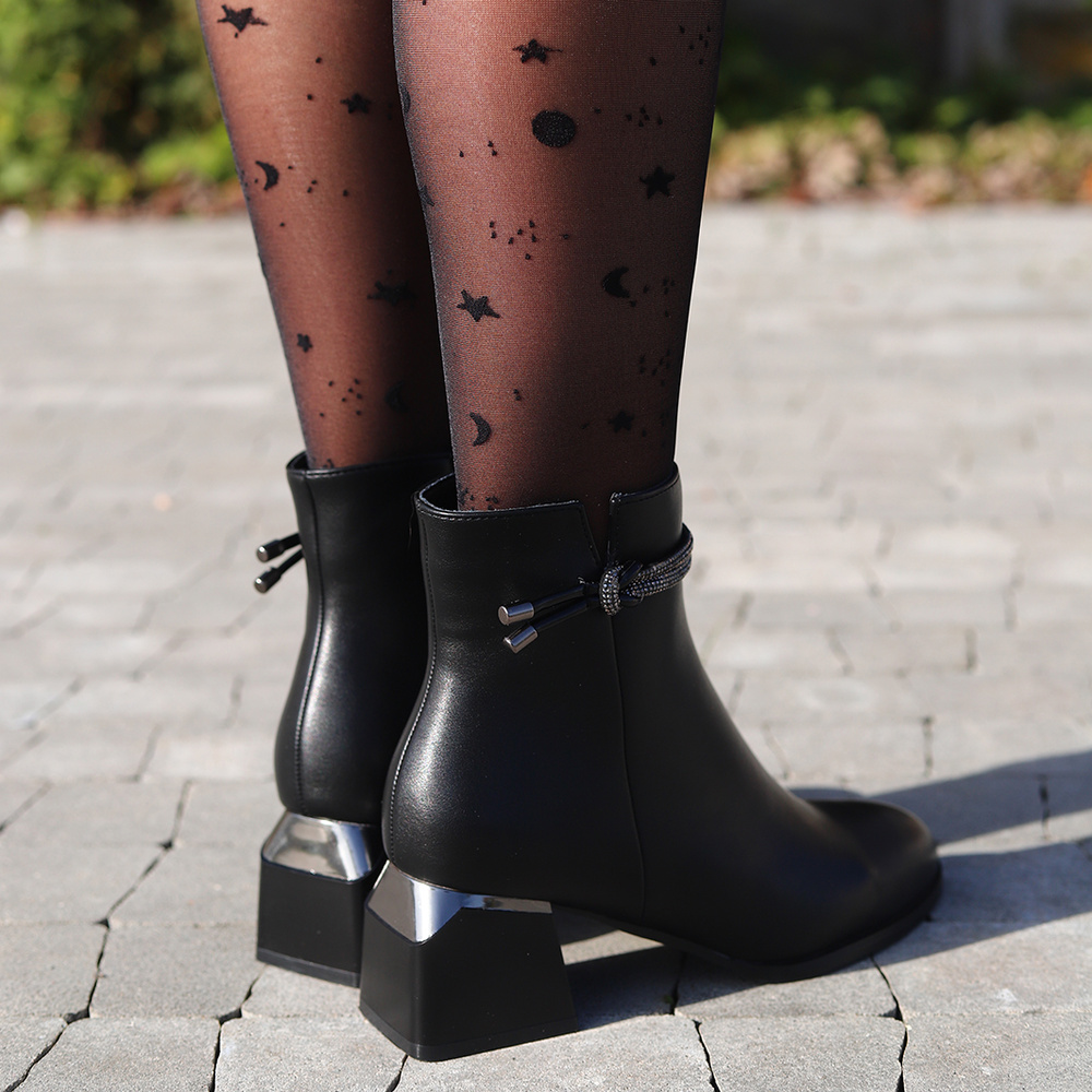 Чорні ботильйони з колодкою Потоцького