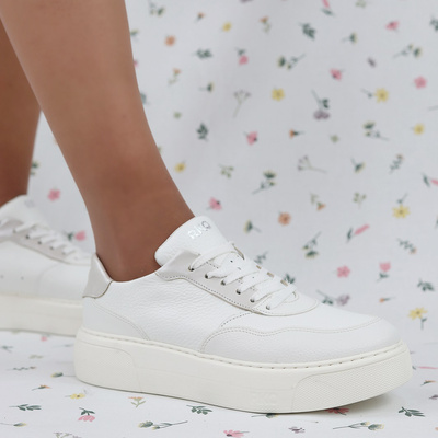 Półbuty skórzane białe 0RRS6_X__6THF Ryłko