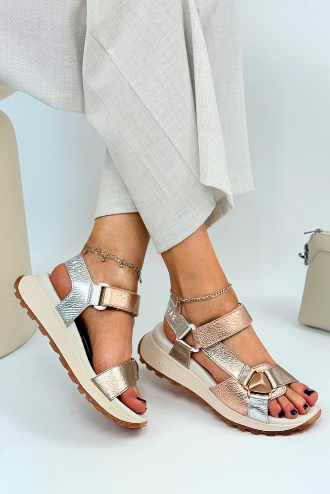 Босоніжки Hispanitas на танкетці з липучкою, срібло та золото