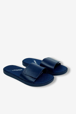 Klapki młodzieżowe wodoodporne granatowe na rzep