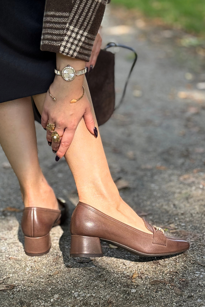 Cognac rustic Вишукані шкіряні мокасини на плоскій підошві