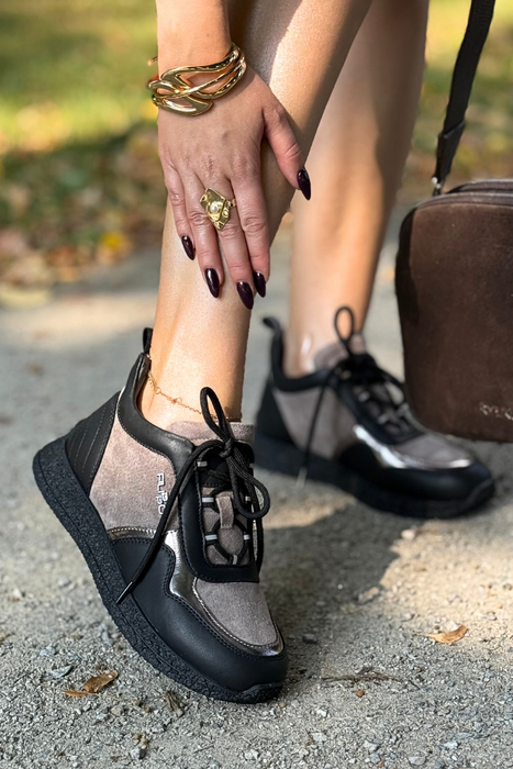 Masywne skórzane sneakersy w czerni Filippo