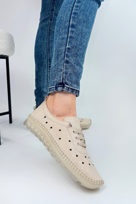 Beżowe półbuty skórzane ażurowe płaskie