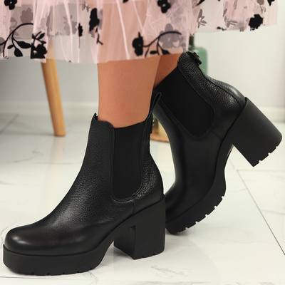 Botki sztyblety skórzane czarne na słupku Ryłko