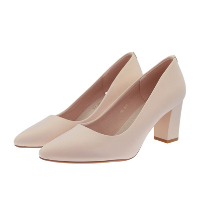 Бежеві туфлі на високих підборах від Sergio Leone