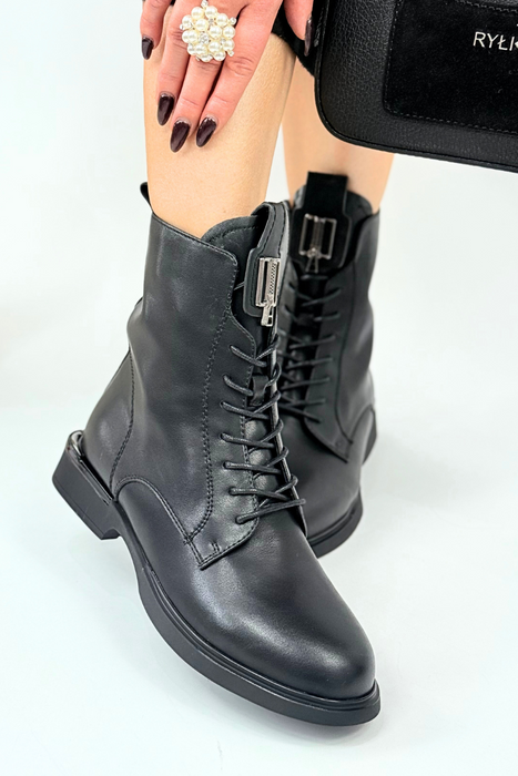 Темно-бежеві ажурні ботильйони із замшевої екошкіри