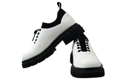 Półbuty Artiker 51C0517 białe