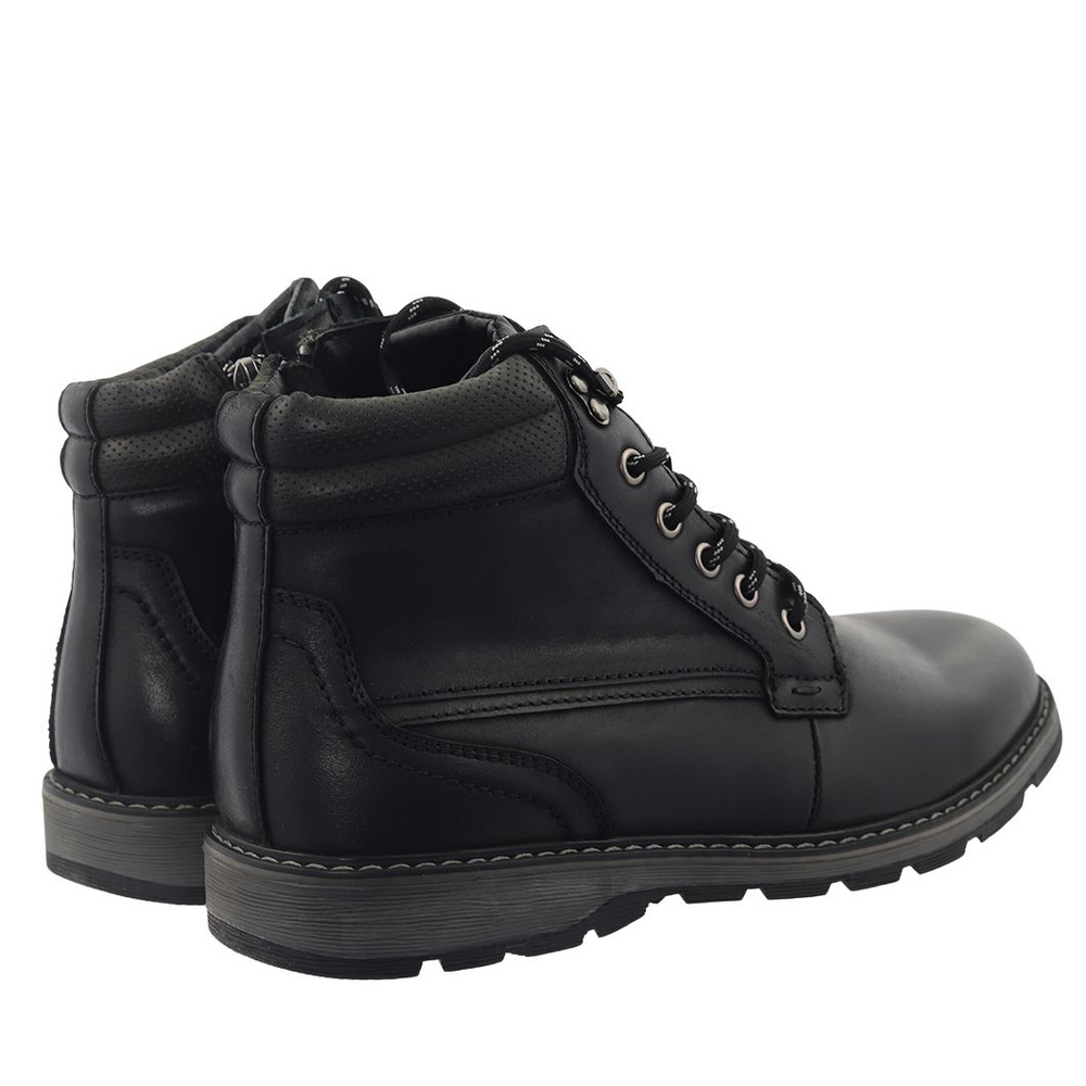 Чорні чоловічі шкіряні ботильйони T. Sokolski