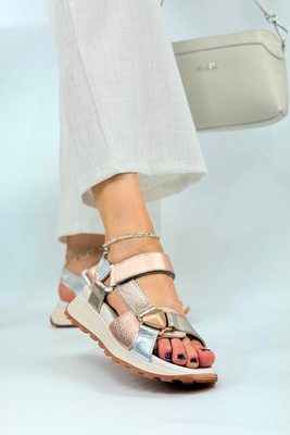 Босоніжки Hispanitas на танкетці з липучкою, срібло та золото