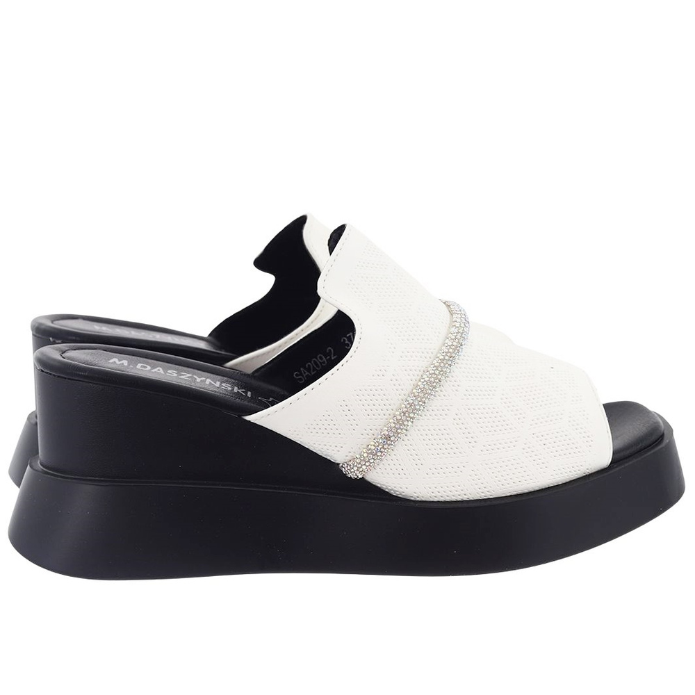 Жіночі білі сабо на танкетці M. Daszyński