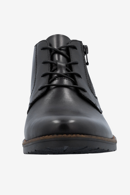 Skórzane trzewiki męskie Rieker czarne z wiązaniem płaska podeszwa