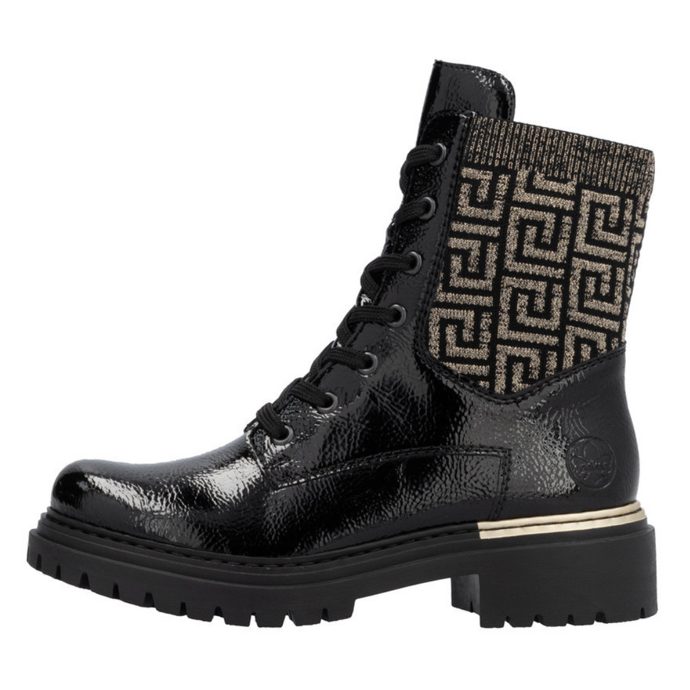 Trapery lakierowane czarne ze skarpetkową cholewką Rieker