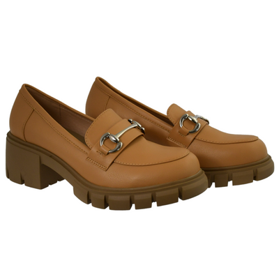 Бежеві мокасини з пряжкою на платформі від M. Daszyński