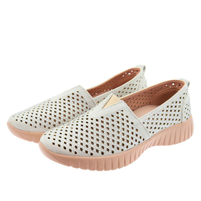 Туфлі жіночі ажурні на плоскій підошві