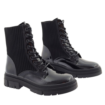 Чорні лаковані ботильйони з носком