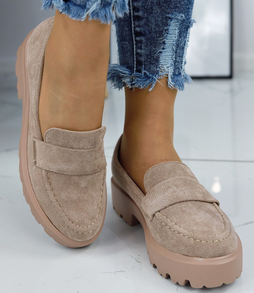 Модні бежеві мокасини з екошкіри Vinceza suede